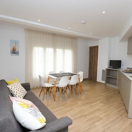 Apartaments Agneta- Timo Cambrils Luaran gambar